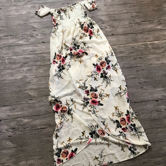 🆕Boho Floral Off Shoulder Maxi Dress White - Picture 3 of 7